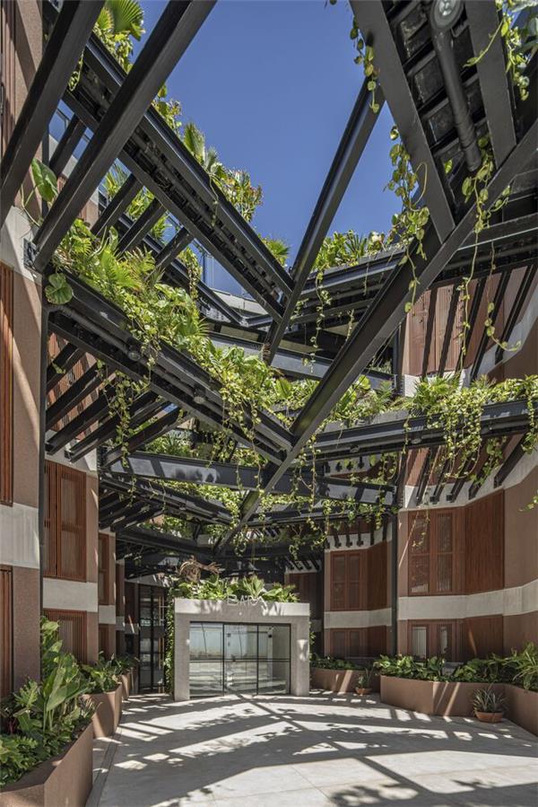 BA RA 酒店 / Plan:b arquitectos_3818979
