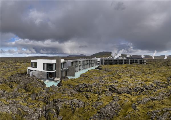 冰岛蓝湖地热温泉酒店 / BASALT Architects_3829453