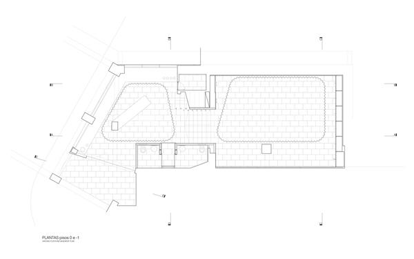 826沙龙，‘未完成’的建筑 / Nuno Ferreira Capa_3829998