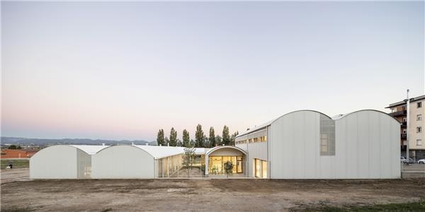 西班牙精神康复中心 / Comas-Pont arquitectos_3829999