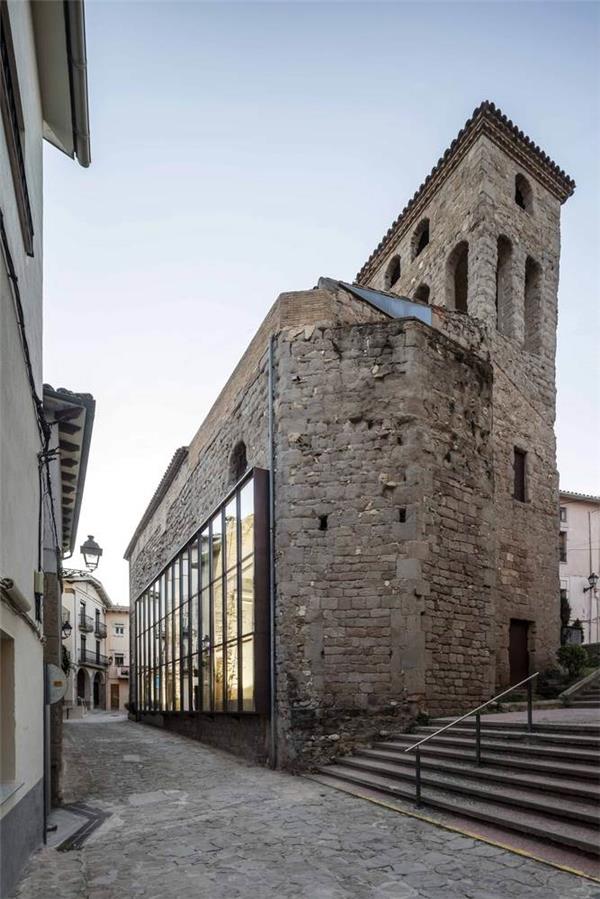 Belgian chapel  renovation-建筑设计_413476