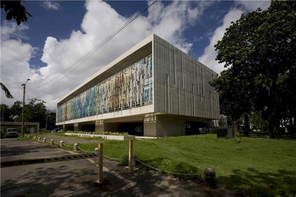 University of Puerto Rico General Studies Building-建筑设计_415935