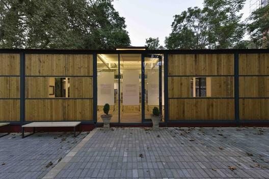 德黑兰的多功能画廊空间#(BranchStudioArchitects)#(LEFTArchitects)#(公共建筑)#(美术)#(美术馆)#(人文建筑)#(小型建筑)#(艺术馆)#(画廊)#(建筑)#(扩建)#(美术馆建筑)#(人文)#(设计)#(文化建筑)#(小型)#(展览馆)#(展示馆)