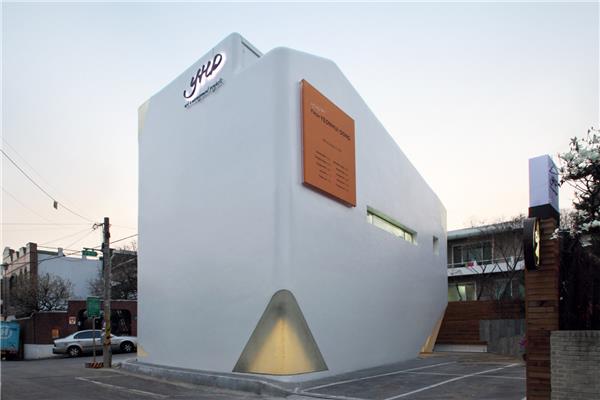 韩国延禧洞画廊#(ANTARA画廊)#(architecture)#(Atelier30Architekten)#(CarusoStJohnArchitects)#(CRUArchitects)#(EDI)#(EDIArchitects)#(FernandoMillan)#(Formzero)#(FosterPartners)#(FridaEscobedo)#(GAD)#(Kasmin画廊)#(LTS)#(LTSArchitects)#(MathieuLehanneur)#(MecanooArchitecten)#(Menil绘画馆)#(MOAArchitects)#(NewportStreet画廊)#(NormArchitects)#(OpenEye画廊)#(Prism画廊)#(RobertGurney)#(RPBW)#(Snohetta)#(SPEECH)#(StGerlach)#(SUEP)#(SXWA)#(THE_SYSTEMLAB)#(ThreefoldArchitects)#(UIDArchitects)#(巴黎Chenel画廊空间设计)#(滨海建筑设计案例)#(赤陶砖)#(渡边谦介建筑工作室)#(多功能活动中心)#(高古轩画廊)#(工作室)#(韩国LeeOisoo画廊)#(画廊)#(画廊设计)#(画廊设计案例)#(画廊之家GalleryHouse)#(绘画馆)#(混凝土建筑)#(建筑)#(扩展)#(伦敦摄影师画廊)#(美术馆竞赛)#(美术画廊)#(南伦敦画廊扩建)#(人文)#(商场)#(商业建筑)#(商业建筑设计案例)#(设计)#(社区建筑设计案例)#(室内展览空间)#(私家车库)#(塔斯马尼亚博物馆和艺术画廊)#(泰国曼谷CityCity画廊)#(陶瓷砌块)#(铁艺画廊)#(停车场)#(文化建筑)#(文化中心)#(小型)#(小型公共建筑设计)#(小型公共建筑设计案例)#(艺术建筑设计)#(展馆)#(展馆建筑设计)#(展览馆)#(展览馆墙体)#(展览建筑设计)#(6aArchitects)#(AdrianaVarejao画廊)#(ASWA)#(BCHO)#(Catucaba艺术画廊)#(Circa画廊)#(FJMT)#(GonzaloMardonesViviani)#(Haaz设计与艺术画廊翻新)#(JohnstonMarklee)#(Kinfolk画廊)#(KipnisArquitetosAssociados)#(Koti车间画廊)#(Kukje画廊)#(LaguardaLowArchitects)#(LaTallera画廊)#(LightSie艺术画廊)#(LinaGhotmeh)#(Miele画廊)#(NaokoHoribe)#(OpenEyeGallery)#(PATTERNS)#(RCKa)#(RizomaArquitetura)#(ScienceGalleryLondon)#(SiteSpecific)#(SperoneWestwater美术馆)#(StGerlach画廊马诺农场)#(studioMAS)#(studioMDA)#(TacoaArquitetos建筑事务所)#(TateHindle)#(Tunga画廊)#(巴拉瑞特画廊附属展廊)#(创作)#(德黑兰的多功能画廊空间)#(吊床画廊)#(独立住宅)#(多功能建筑设计案例)#(多功能空间)#(翻新)#(改造)#(哥廷根艺术区画廊)#(工业用废弃陶瓷砖)#(公共建筑)#(公共空间)#(韩国延禧洞画廊)#(画廊扩建)#(会议室)#(会展设计)#(活动中心)#(科学展廊)#(空间设计)#(伦敦科学展廊)#(伦佐皮亚诺建筑工作室)#(罗马路画廊)#(曼谷城市城画廊)#(美术)#(美术馆)#(美术馆立面)#(米兰画廊新展厅)#(人文建筑)#(商店)#(商业)#(社区活动中心)#(社区中心)#(室内设计)#(私人车库)#(素瓷娃娃画廊)#(文化建筑设计)#(小型建筑)#(艺术)#(艺术馆)#(艺术画廊)#(艺术建筑设计案例)#(艺术廊)#(艺术区)#(展馆墙体)#(展会)#(展览)#(展览空间)#(展廊)#(住宅)#(综合建筑)
