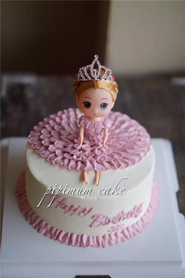 芭比娃娃蛋糕图片#美食 #芭比娃娃蛋糕图片 #甜点 