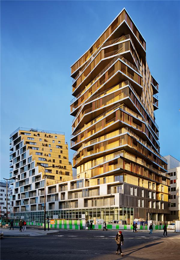巴黎罕有的高层住宅项目 / Hamonic Masson   Comte Vollenweider_446095
