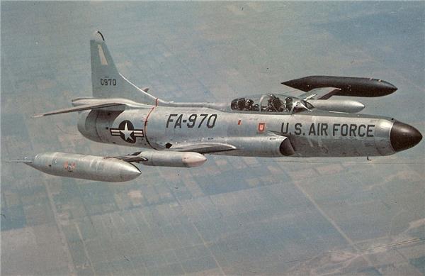 F-94战斗机（绰号：“星火”）#F94战斗机 #星火 #美国战斗机 