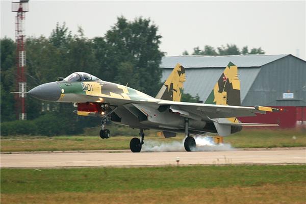 苏-35战斗机（绰号：“侧卫-E” Flanker-E 、“超侧卫” Super Flanker）_1136027