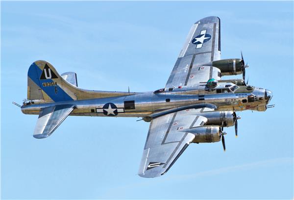 (b17轰炸机(b17bomber(b17flyingfort(空中堡垒(螺旋桨