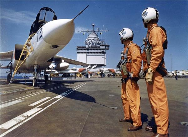 A-5攻击机（绰号：“民团团员” Vigilante）#(A3J)#(A5Attackaircraft)#(A5攻击机)#(NorthAmericanA5Vigilante)#(Vigilante)#(北美航空)#(飞机)#(攻击机)#(舰载机)#(军事武器)#(美国北美航空公司)#(美国攻击机)#(美国海军)#(美国海军一型全天候重型舰载攻击机)#(美国海军最大最重的超音速舰载机之一)#(民团团员)#(双发喷射机)#(战机)#(侦察机)