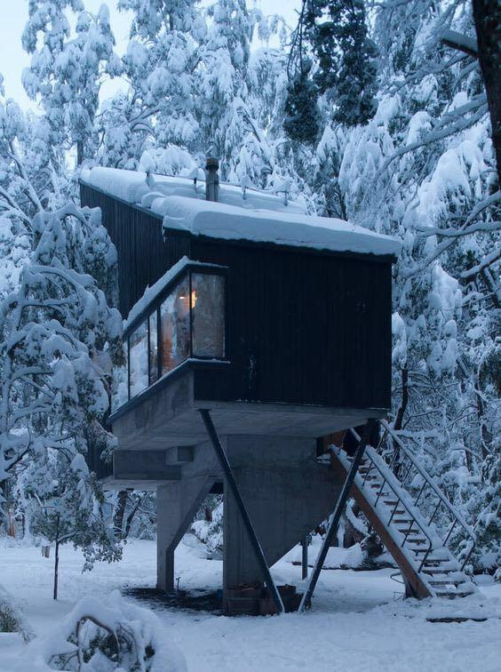 雪中的小住宅#(阿根廷住宅)#(别墅立面)#(别墅设计资料)#(别墅外观)#(大师别墅)#(独栋别墅)#(独栋别墅立面)#(独栋住宅)#(独立式住宅)#(滑板建筑)#(滑板屋)#(滑板屋2号)#(滑板住宅)#(坡屋顶)#(坡屋顶建筑)#(全球小型别墅)#(山地建筑设计)#(小户型)#(小户型住宅)#(小空间)#(小型独立住宅设计)#(小住宅)#(小住宅设计)#(小住宅装修设计)#(雪景)#(一楼房屋设计)#(运动屋)#(运动住宅)#(别墅)#(别墅群)#(单层)#(单层建筑)#(独立住宅)#(翻新)#(改造)#(滑板)#(建筑设计)#(森林小屋)#(山地别墅)#(山地住宅建筑)#(世界小型别墅)#(室内设计)#(室外小型建筑)#(微型建筑)#(小建筑)#(小建筑设计)#(小面积住宅)#(小型建筑)#(小型住宅)#(小型住宅设计)#(小型住宅设计案例)#(小住宅建筑设计)#(雪)#(一层)#(一层房屋设计)#(一层建筑)#(优秀独立式住宅)#(运动建筑)#(住宅)#(著名建筑师别墅设计)#(自建房)
