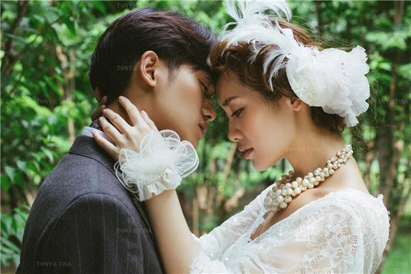 欧美风格婚纱摄影