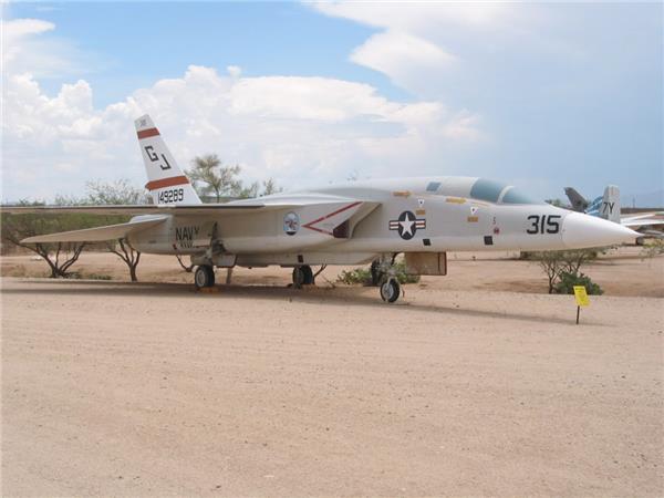 A-5攻击机（绰号：“民团团员” Vigilante）#(A3J)#(A5Attackaircraft)#(A5攻击机)#(NorthAmericanA5Vigilante)#(Vigilante)#(北美航空)#(飞机)#(攻击机)#(舰载机)#(军事武器)#(美国北美航空公司)#(美国攻击机)#(美国海军)#(美国海军一型全天候重型舰载攻击机)#(美国海军最大最重的超音速舰载机之一)#(民团团员)#(双发喷射机)#(战机)#(侦察机)