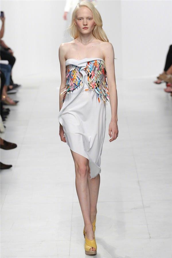 Hussein Chalayan 2014#时装秀 #秀场 #时尚潮流 