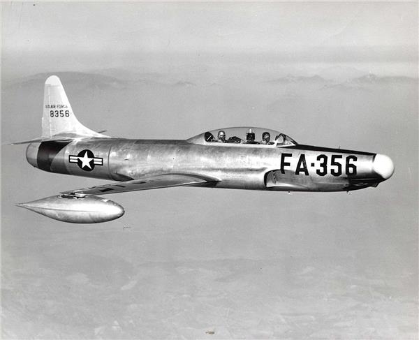 F-94战斗机（绰号：“星火”）#F94战斗机 #星火 #美国战斗机 