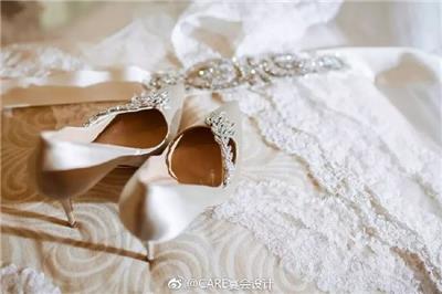 火遍新娘圈的最美婚鞋