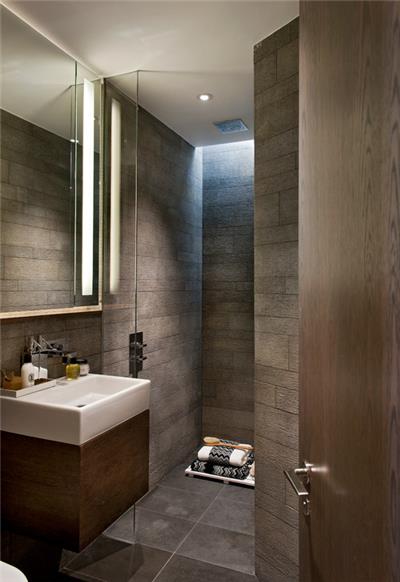 时尚棕色瓷砖浴室