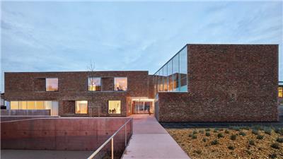 老人住宅 / Dominique Coulon  Associes