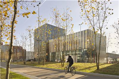 Eindhoven大学圣卢卡斯学院 /  cepezed