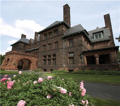 位于明尼苏达州圣保罗的James J.Hill House，建于1891年