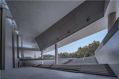 中山大学珠海校区体育馆#(CCDI悉地国际)#(gmp)#(MVRDV)#(白色)#(报告厅立面)#(北京市建筑设计研究院有限公司简称BIAD)#(滨河体育中心)#(操场设计)#(场馆平面图)#(传统文化)#(大跨度建筑)#(大跨建筑体育馆)#(电竞场馆)#(电竞馆)#(电子竞技馆)#(冬季运动训练馆)#(都市架构)#(工业遗址更新)#(海河杯)#(会展)#(建筑)#(健身房室内设计)#(健身中心)#(江苏省建筑设计研究院有限公司JSAD)#(竞赛场馆)#(老旧建筑改造)#(老旧建筑更新)#(龙舟)#(露天体育馆)#(设计)#(孙勇)#(体育场)#(体育场馆建筑设计)#(体育场建筑设计)#(体育场建筑设计案例)#(体育城市综合体)#(体育馆)#(体育馆建筑设计案例)#(体育馆效果图)#(体育建筑立面)#(体育景观)#(体育中心)#(体育综合体)#(天津市建筑设计院)#(文创中心)#(现代足球场馆)#(校园体育)#(新大陆建筑设计有限公司)#(休闲娱乐)#(学校报告厅)#(学校体育馆)#(雪车中心)#(训练中心)#(演播建筑设计)#(叶子形建筑)#(游泳馆)#(娱乐场所)#(运动)#(运动场地)#(运动馆)#(运动训练馆)#(展览建筑设计)#(浙江大学建筑设计研究院有限公司)#(中南建筑设计院股份有限公司)#(中山大学)#(综合体育馆)#(综合体育中心)#(足球场)#(ColdefyAssociatesArchitectsUrbanPlanners)#(gmpArchitekten)#(GMP建筑师事务所)#(gmp建筑事务所)#(柏涛建筑)#(本土设计研究中心)#(朝阳市)#(城市更新)#(船型建筑)#(大型建筑)#(大学体育馆)#(电子竞技)#(东方美学)#(锻炼)#(风雨操场)#(奉化)#(公共建筑)#(公共空间)#(共享体育)#(古典建筑意向)#(广东省建筑设计研究院GDAD)#(国家级训练中心)#(河北)#(湖南)#(滑冰场地)#(建瓯一中体育馆)#(建筑设计)#(健身)#(健身房)#(结构)#(竞赛一等奖)#(乐土设计)#(龙舟文化)#(宁波)#(宁波湾)#(皮划艇训练中心)#(屈原)#(全国优秀工程勘察设计奖)#(上海天华建筑设计有限公司)#(社区体育馆)#(室内体育)#(室内运动)#(太原)#(体育)#(体育场馆)#(体育场设计)#(体育馆建筑设计)#(体育建筑)#(体育建筑设计)#(体育建筑设计案例)#(文体中心)#(西安)#(小型体育馆)#(校园体育馆)#(星空元素)#(雄安)#(休闲)#(学校)#(雪橇中心)#(延安大学)#(野趣)#(仪征体育馆)#(圆形场地)#(圆形景观)#(岳阳)#(运动场)#(运动场馆)#(运动场所)#(展览建筑)#(浙江)#(中国)#(中学体育馆)#(珠海)#(筑境设计)#(综合场馆)