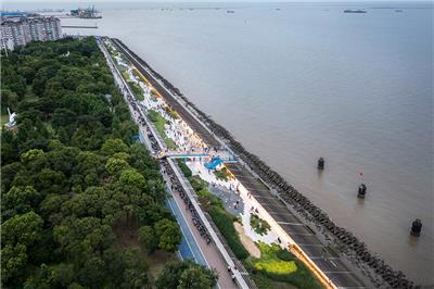 宝山滨江（一期）贯通设计#(BAU建筑与城市设计事务所)#(GhilardiHellstenArkitekter)#(ZahaHadidArchitects)#(滨水区改建经典案例)#(城市更新)#(城市绿地)#(港区城市更新案例)#(工业区改造)#(公园设计)#(旧城改造规划项目)#(码头改造)#(停车场建筑设计案例)#(HassellArchitects)#(Mandaworks)#(MVVA)#(nARCHITECTS)#(SPOLArchitects)#(滨水区经典开发案例)#(城市港区滨水区的整治和开发)#(城市规划)#(港口改造)#(港区规划)#(工业建筑设计案例)#(工业用地改建)#(工业用地更新改造)#(海滨更新项目)#(交通建筑设计案例)#(金丝雀码头)#(旧城改造与城市发展项目)#(老港区改造方案)#(码头区改造项目)#(停车楼建筑设计案例)#(土人设计)