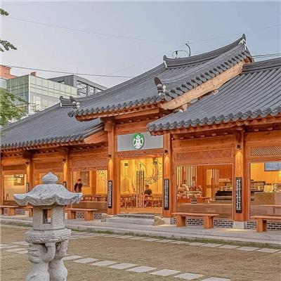 韩国百年历史木制建筑“韩屋星巴克”