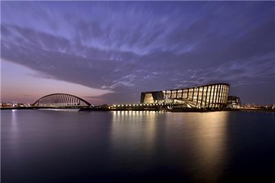 台湾三座流线型体量故宫南院