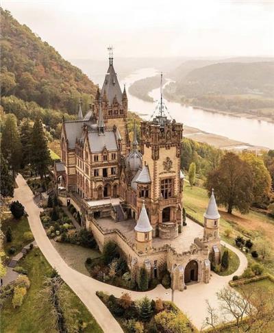 Picturesque Schloss Drachenburg castle