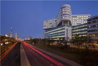 拉什大学医学中心新医院大楼