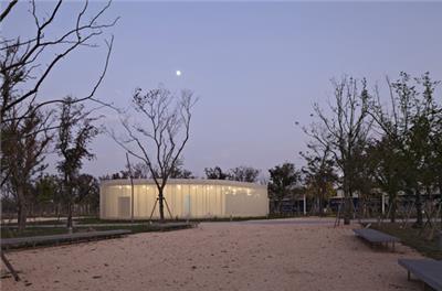 螺旋艺廊 / Atelier Deshaus