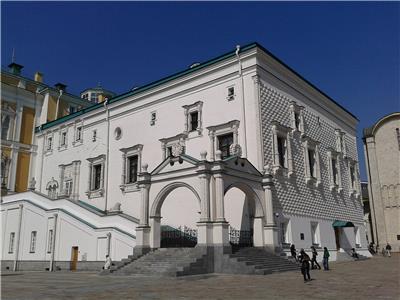 The Palace of Facets