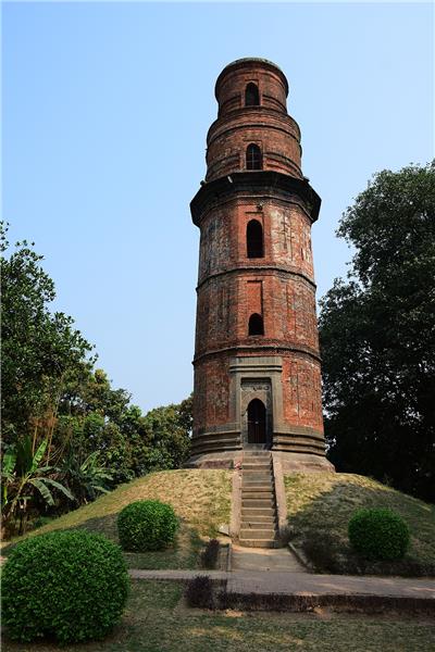 费罗兹·米纳尔，高达，1480年代