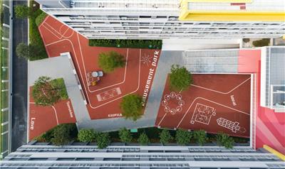 教学楼与楼之间的景观