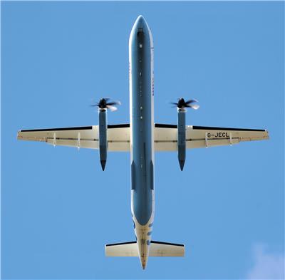 Dash 8（冲-8）
